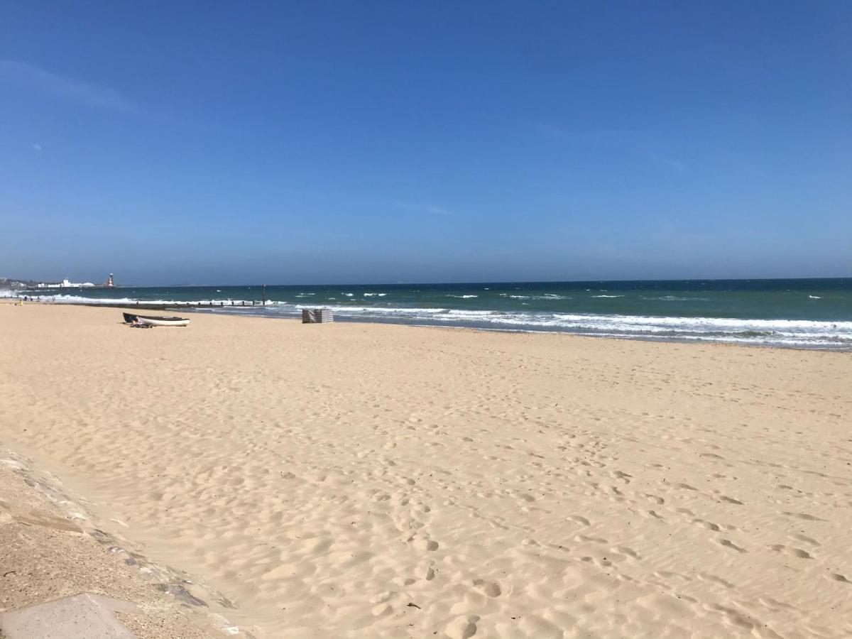 Seaside Living Apartment บอร์นมัธ ภายนอก รูปภาพ